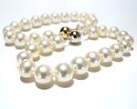 Bracelets de<br>perles blanche<br>9.5 - 10.5 mm